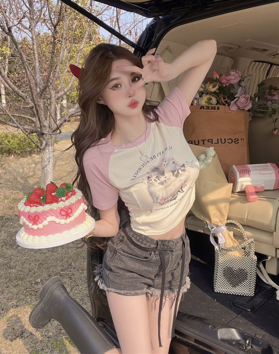 Cute Cat Baseball T-Shirt