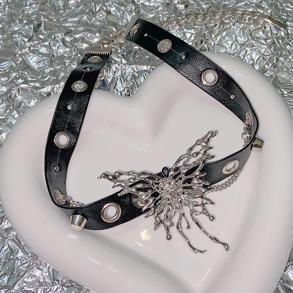 Webcore Y2K Dark Grunge Butterfly Choker