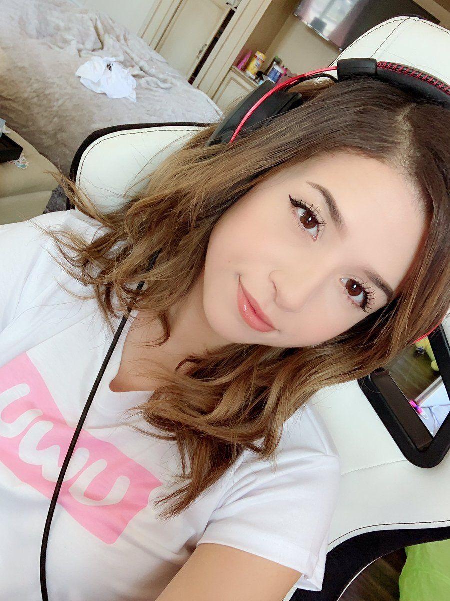 UwU Girl T-Shirt
