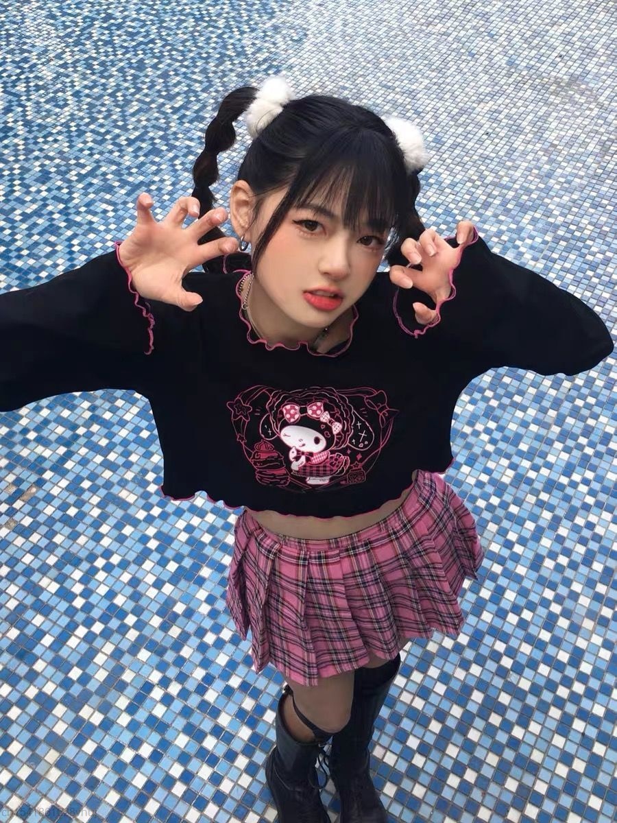 Kuromi Crop Top Sanriocore