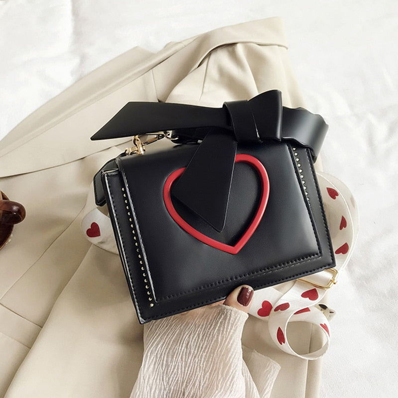 Y2K Heart Hollow Out Crossbody Bag