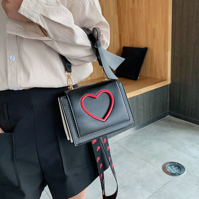 Y2K Heart Hollow Out Crossbody Bag