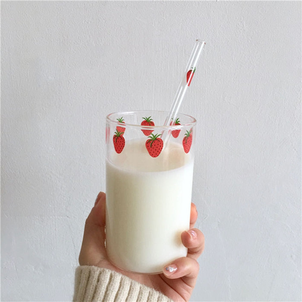 ๐ Nana Strawberry Glass with Straw