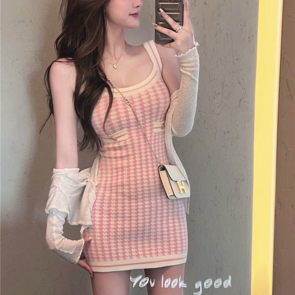 Soft Girl Pink Houndstooth Mini Knitted Dress