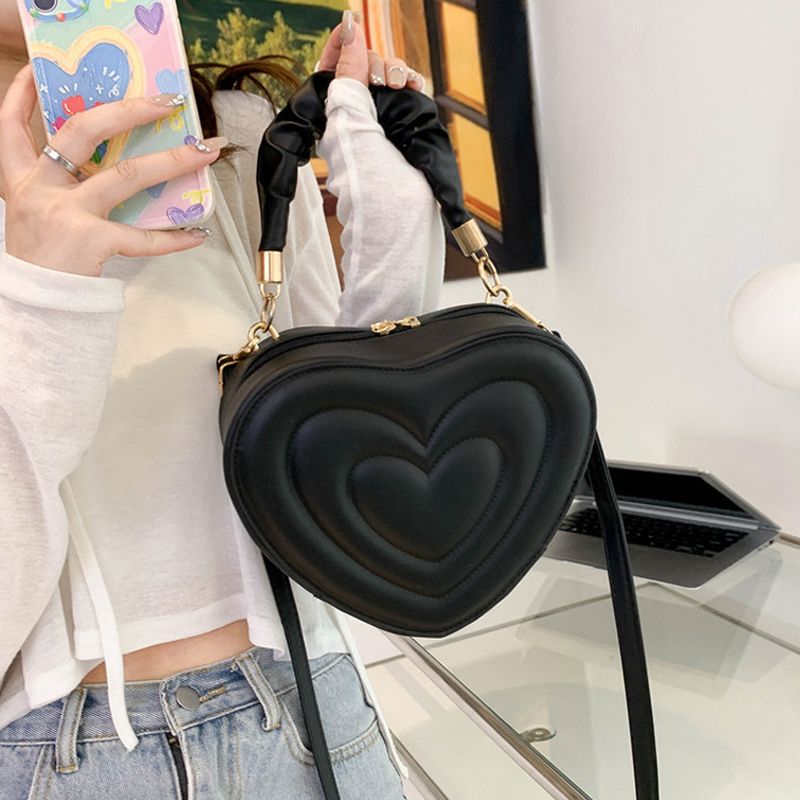 Y2K Aesthetic Retro Vintage Heart Shoulder Bag