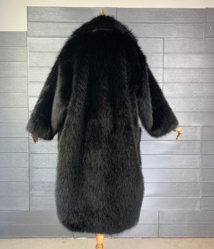 Y2K Long Oversized Pink Fluffy Faux Fur Coat
