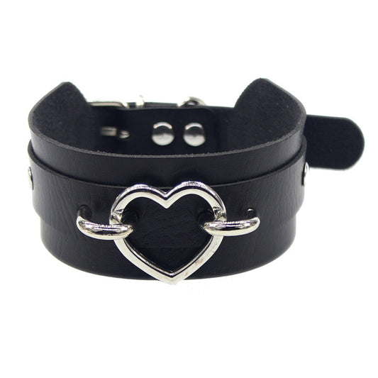 Wide Heart Choker Collar