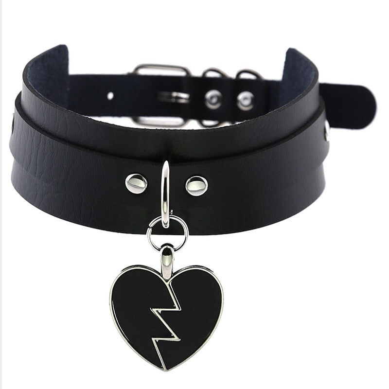 Broken Heart Choker Necklace Black