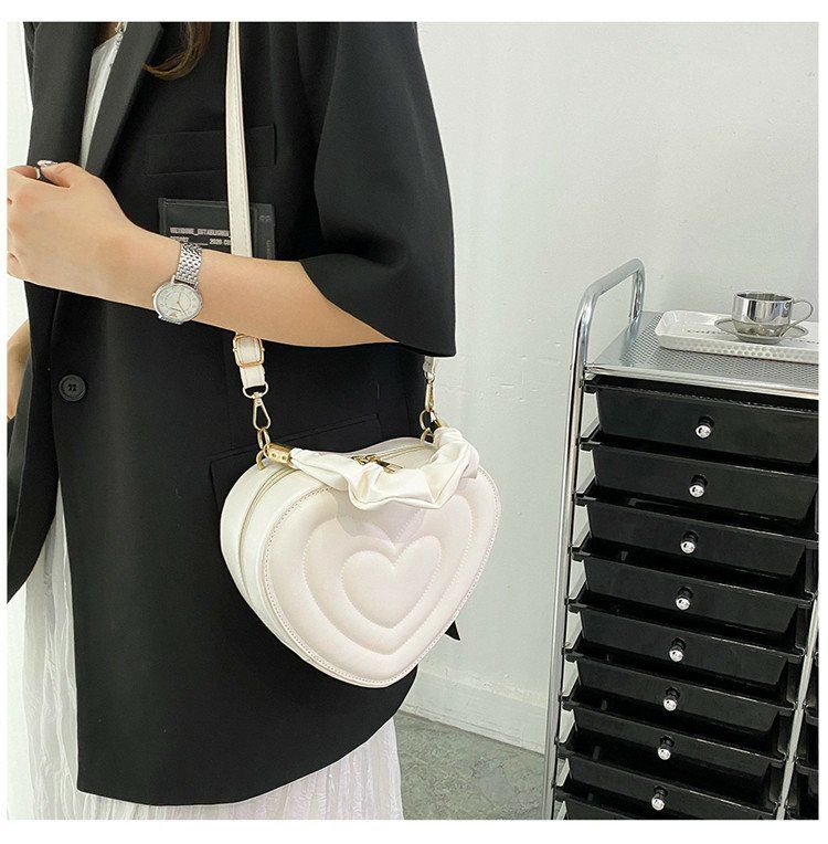 Y2K Aesthetic Retro Vintage Heart Shoulder Bag