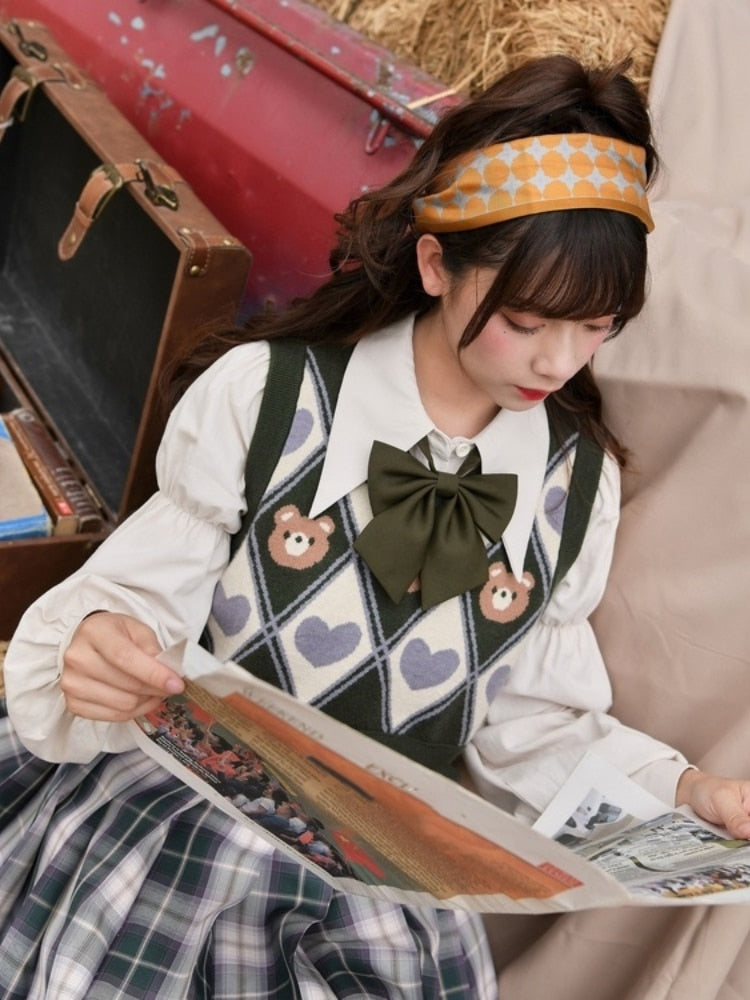 Kawaii Sweater Vest Bear Hearts Argyle