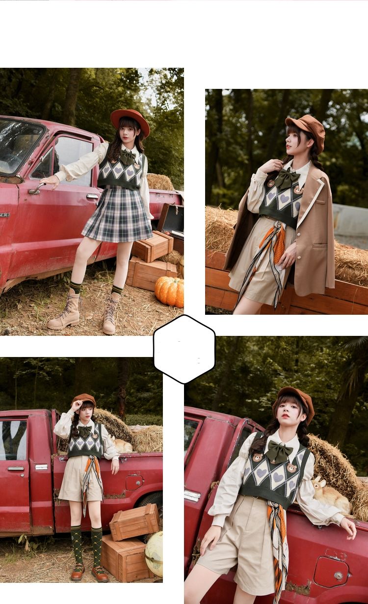 Kawaii Sweater Vest Bear Hearts Argyle