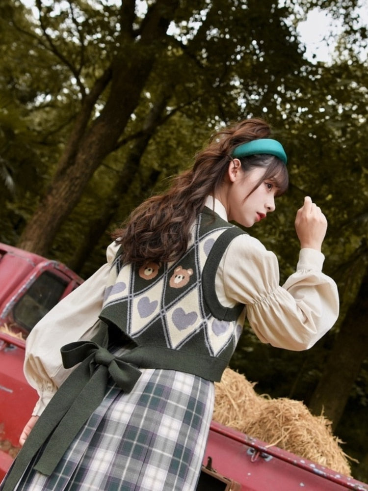 Kawaii Sweater Vest Bear Hearts Argyle