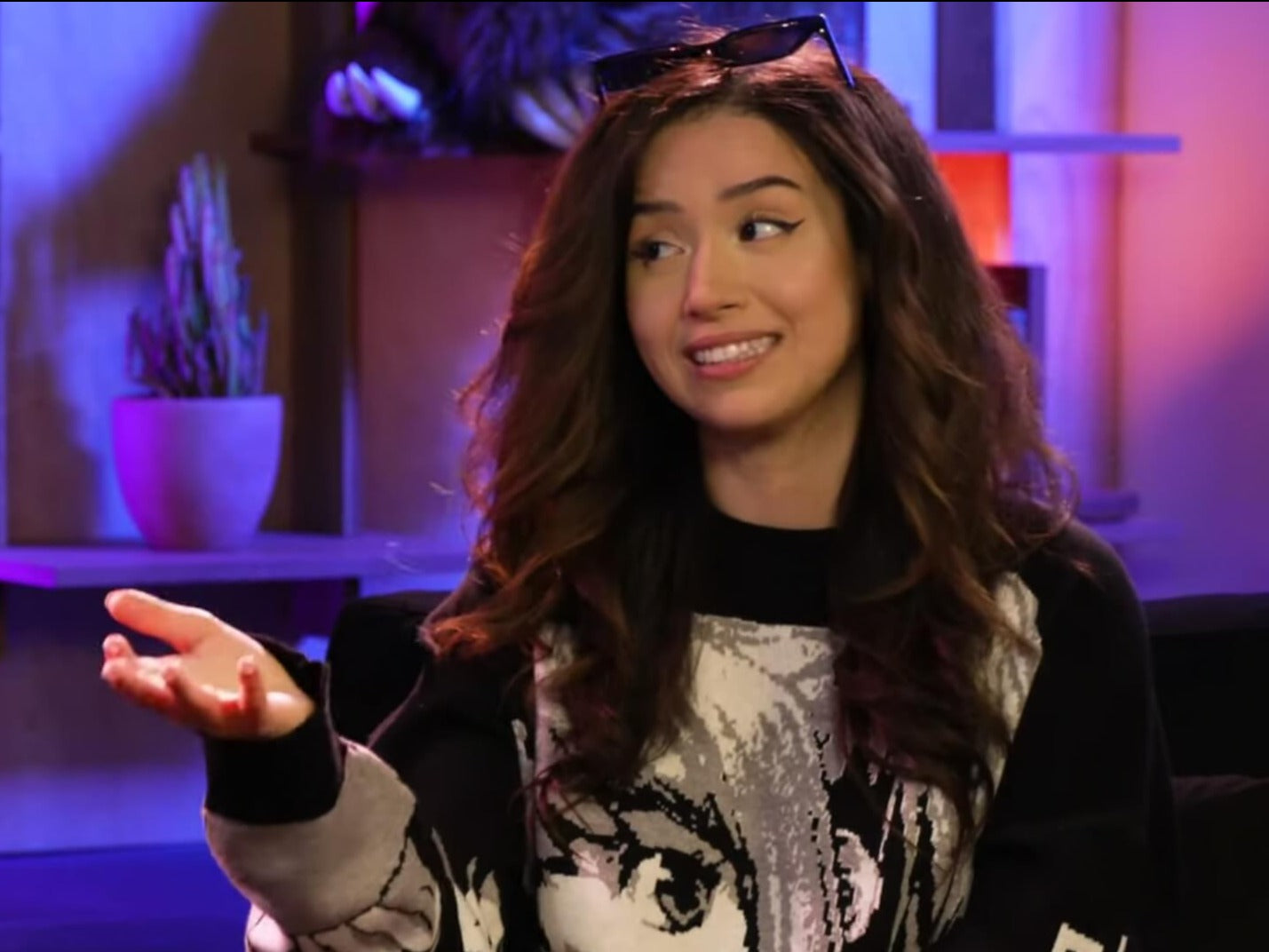 Pokimane Egirl Outfit - Where to buy Misa Sweatshirt?