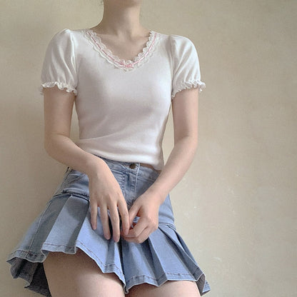 Simple Dollette White T-Shirt Sweet Girl Ribbon