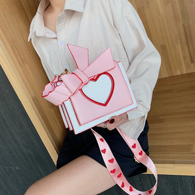 Y2K Heart Hollow Out Crossbody Bag