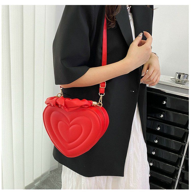 Y2K Aesthetic Retro Vintage Heart Shoulder Bag