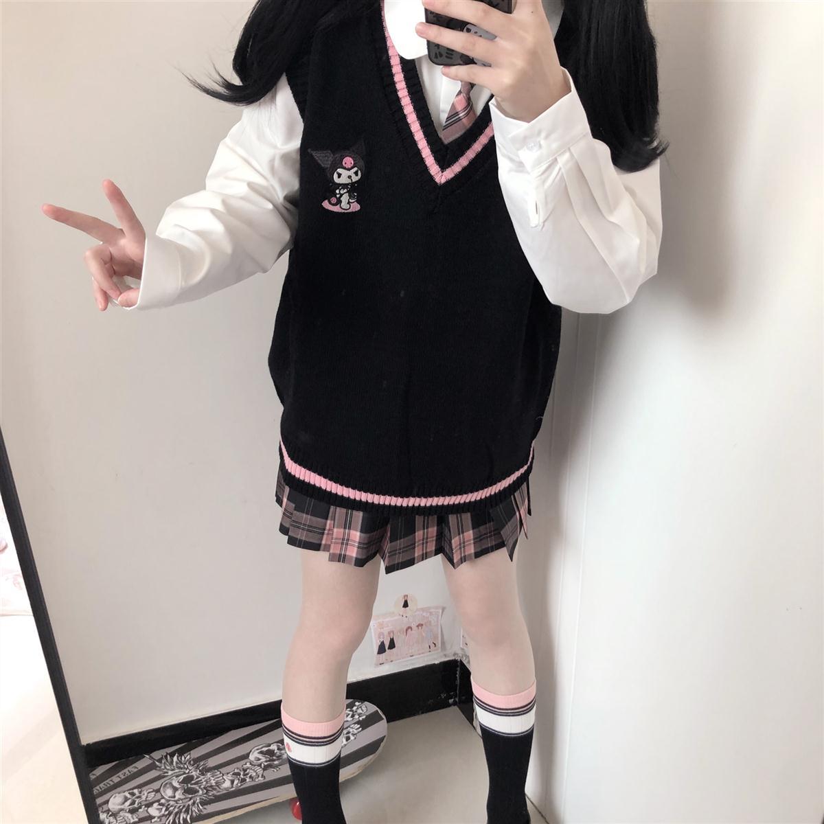 Kawaii Sweater Vest Kuromi Black